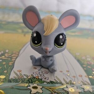 ♡ Littlest Pet Shop Mini Mouse Lotta Lipstick #249 Pets In The City ♡
